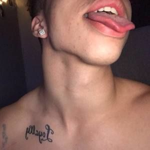 Meet your Posher, Cam